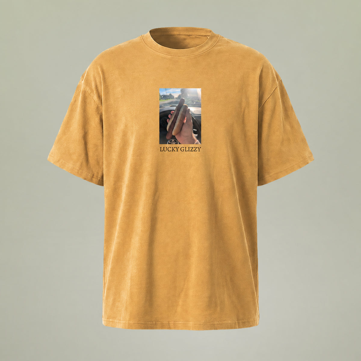 HOC 10YR 'LUCKY GLIZZY' - Unisex Vintage Mineral Washed T-Shirt
