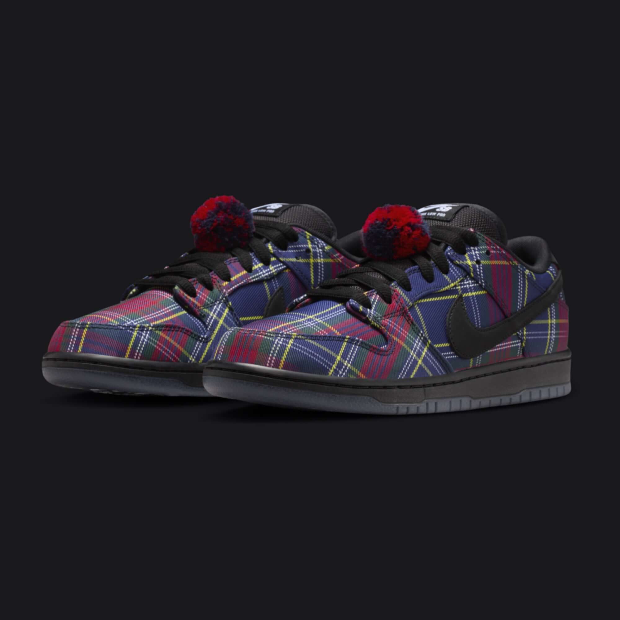 Nardwaur x Nike SB Dunk Low “Tartan” | II1493-600