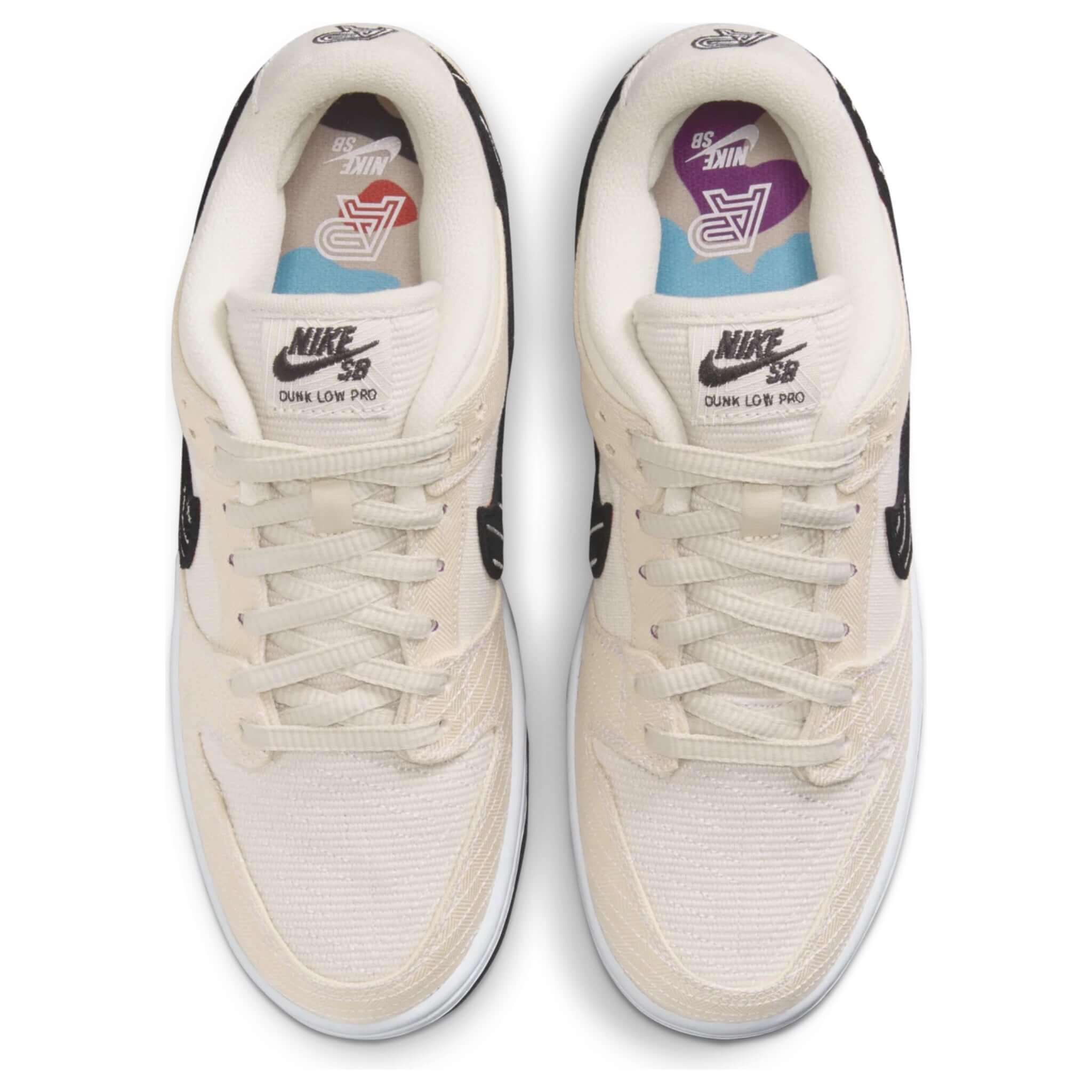 Albino & Preto x Nike SB Dunk Low | FD2627-200 | $210.00 | $210.00 | $210.00 | Shoes | Marching Dogs