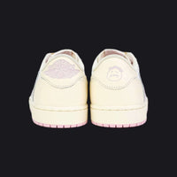 Travis Scott x Air Jordan 1 Low OG SP "Sail/Shy Pink"