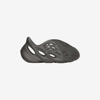 Adidas Yeezy Foam RNNR (Kids) "Carbon"